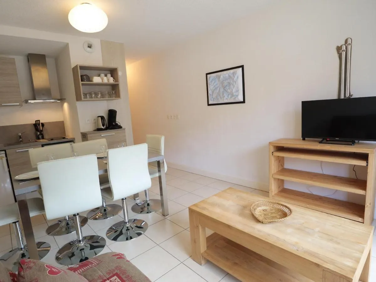 Appartement Centre Les Gets - Balcon, 6 Couchages, Proche Remontees, Animaux Acceptes - Fr-1-623-217 0*,  France